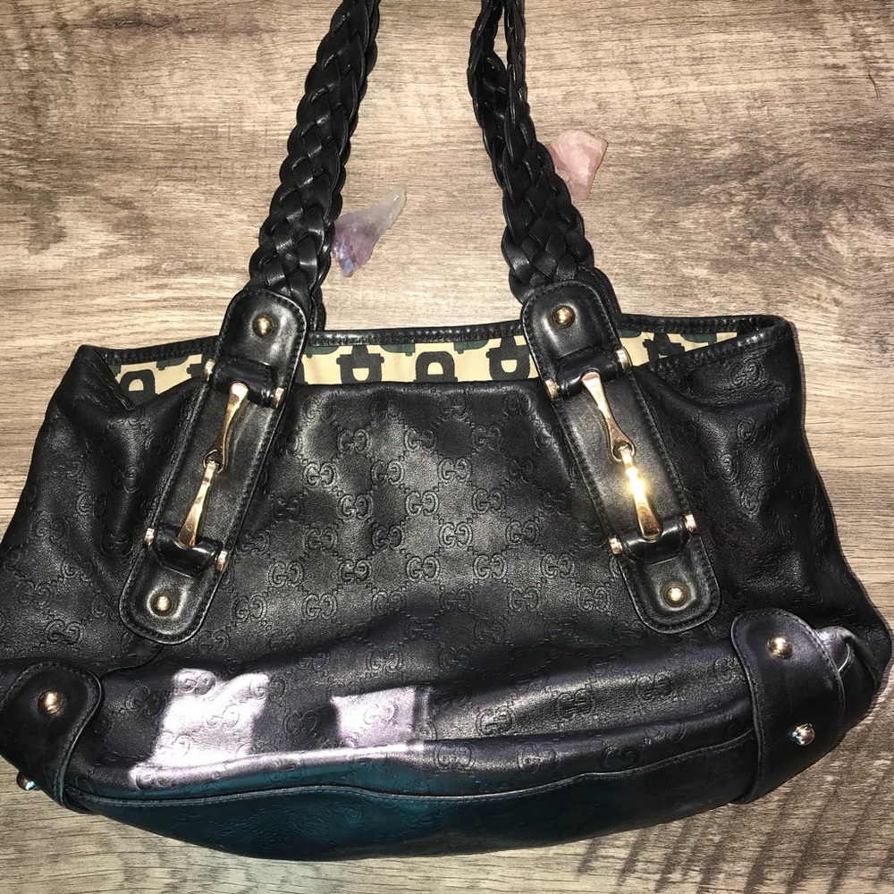 Gucci - Picture 2 of 8